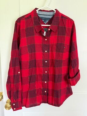 Tommy Hilfiger Button Up Top